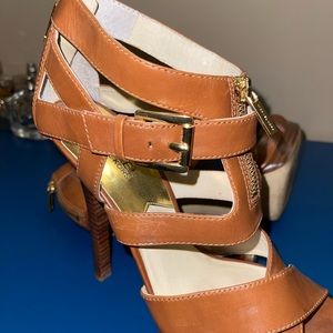 Michael Kors - 4.5” leather strap zip heel